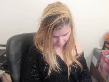 artsyandcraftsy_ profile