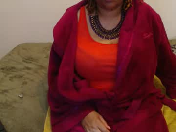 xxxbustybabe27x profile